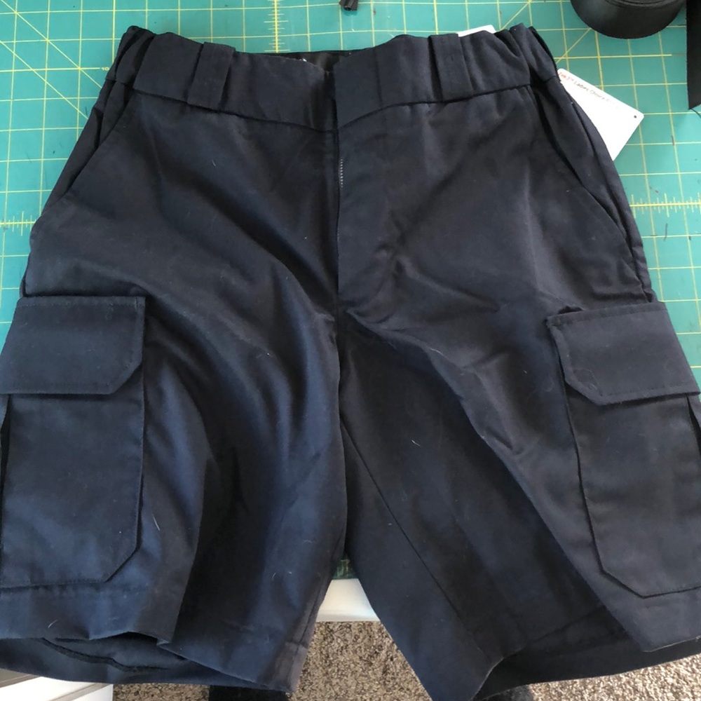 Women’s elbeco duty uniform shorts